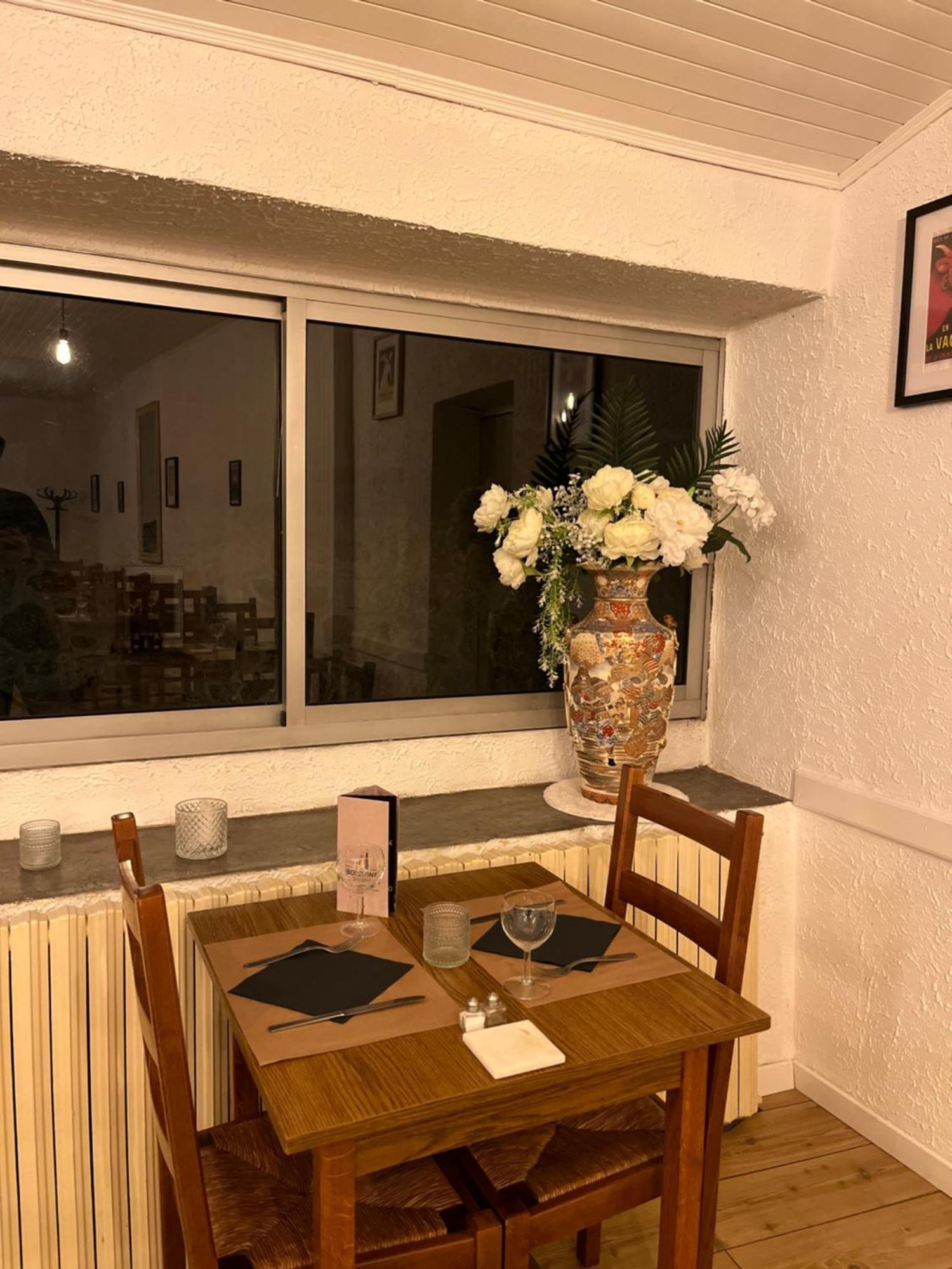 Cafe Du Commerce Genolhac 外观 照片